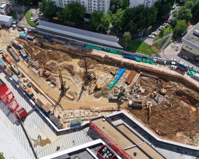 2022 Август