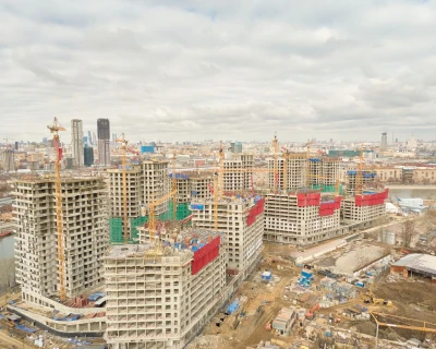 2022 Март